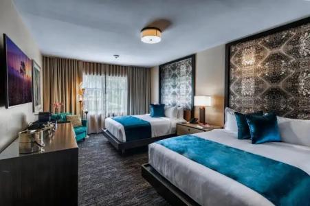 Venezia by at Mine Hospitality - 43