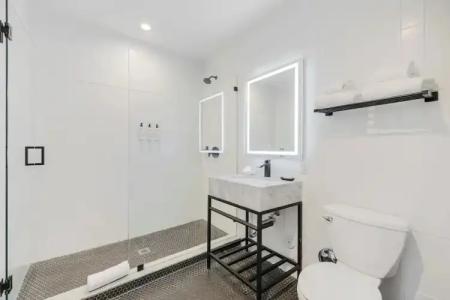 Urbanica The Euclid - 35