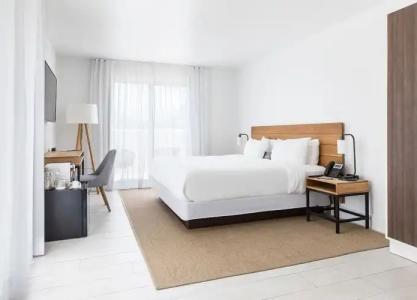 Urbanica The Euclid - 4