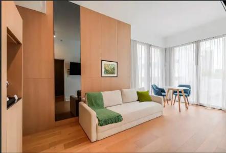 Urbanica The Euclid - 44