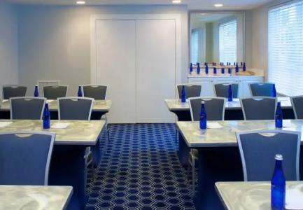 Blue Moon, Autograph Collection - 21