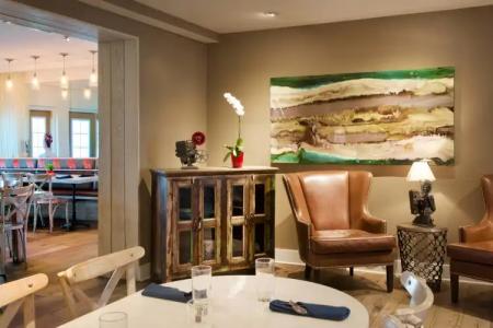 Blue Moon, Autograph Collection - 25