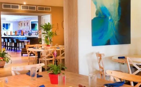 Blue Moon, Autograph Collection - 26