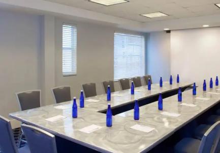 Blue Moon, Autograph Collection - 22