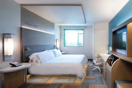 EVEN MIAMI - AIRPORT by IHG - 63