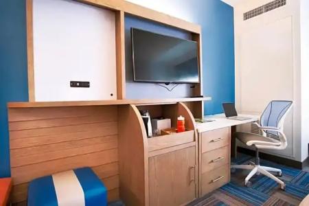 EVEN MIAMI - AIRPORT by IHG - 84