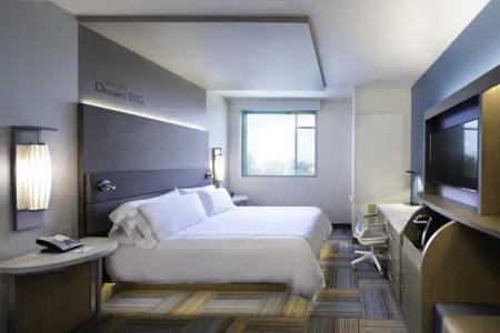 EVEN MIAMI - AIRPORT by IHG - 6