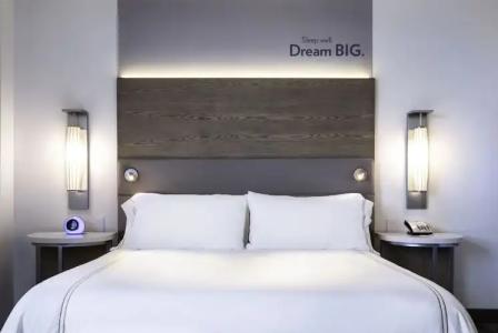 EVEN MIAMI - AIRPORT by IHG - 56