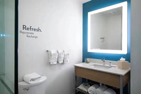 EVEN MIAMI - AIRPORT by IHG - 82