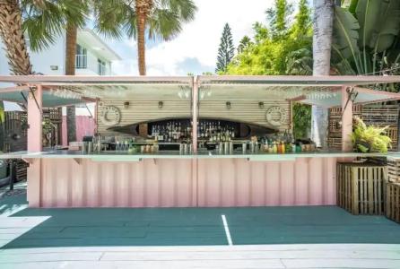 Miami River Inn - 19