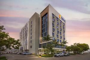 Comfort Inn & Suites Miami International Airport, Miami