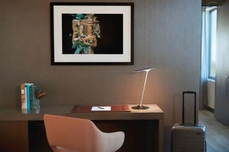 THesis Miami Coral Gables, Curio Collection by Hilton - 9