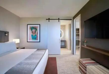 THesis Miami Coral Gables, Curio Collection by Hilton - 57