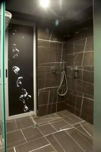 Madison & Suites - Adults Only - 29