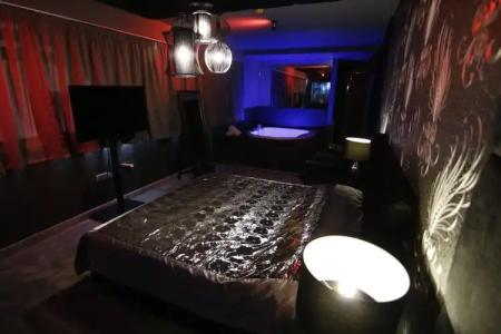 Madison & Suites - Adults Only - 21