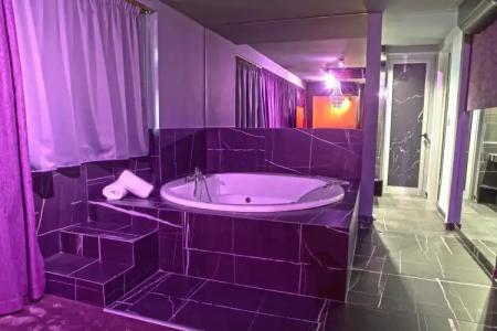 Madison & Suites - Adults Only - 6