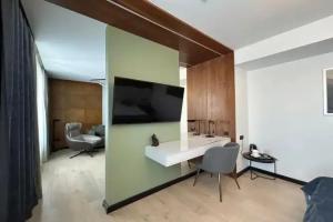 Empire City Hotel, Karagandy