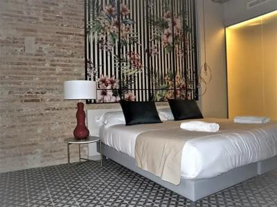 YOU & CO. Quart Boutique Mini-hotel - 90