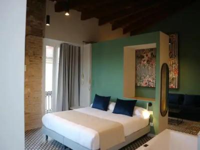YOU & CO. Quart Boutique Mini-hotel - 119