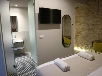 YOU & CO. Quart Boutique Mini-hotel - 103