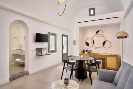 Alleys All-Suite & Spa - 196