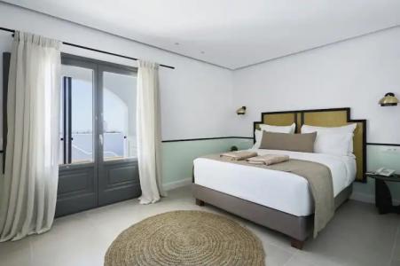 Alleys All-Suite & Spa - 117