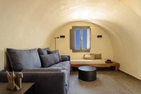 Alleys All-Suite & Spa - 61