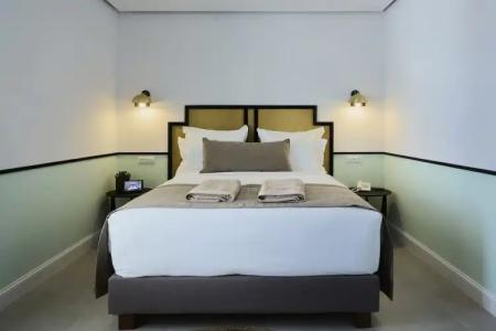 Alleys All-Suite & Spa - 109