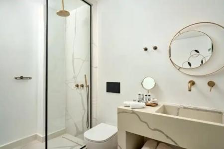 Alleys All-Suite & Spa - 7