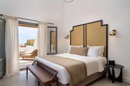 Alleys All-Suite & Spa - 72