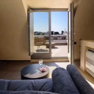 Alleys All-Suite & Spa - 52