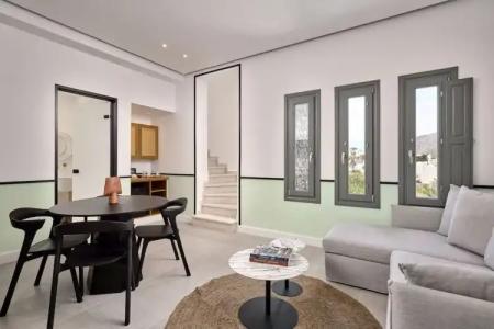 Alleys All-Suite & Spa - 81