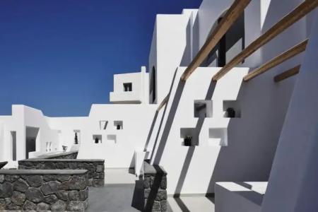 Alleys All-Suite & Spa - 173