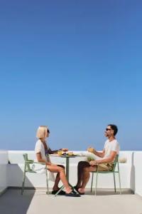 Alleys All-Suite & Spa - 134