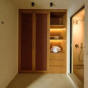 Alleys All-Suite & Spa - 34