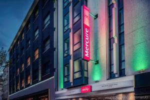 Hôtel Mercure Paris Arc de Triomphe Wagram, Paris