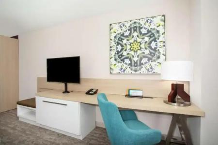 Hilton Garden Inn Las Vegas City Center - 34