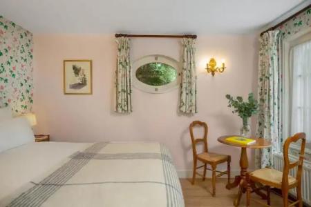 Hôtel des Grandes Ecoles - 127