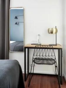 New le Voltaire - 19