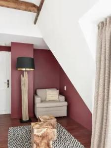 New le Voltaire - 18