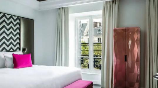 Fauchon l'Hotel - 54