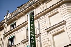 Les Deux Gares, Paris