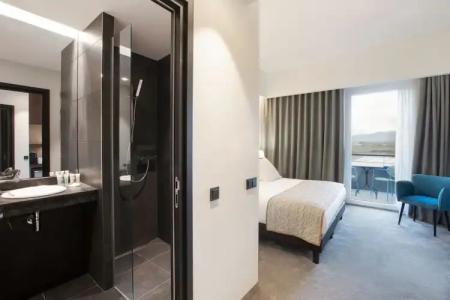 Best Western Hôtel Journel Antibes Juan-les-Pins - 53