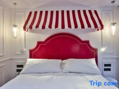 HOLM Boutique &Spa - IK Collection - 113