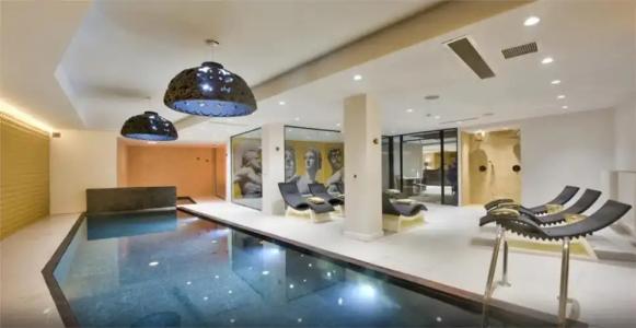 HOLM Boutique &Spa - IK Collection - 23