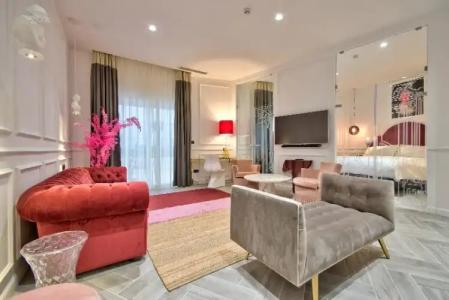 HOLM Boutique &Spa - IK Collection - 48