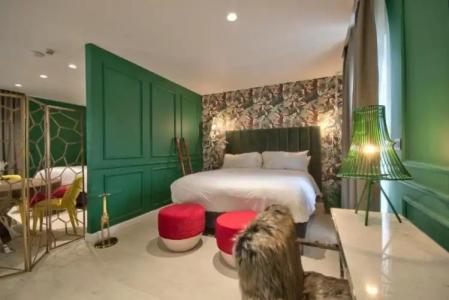 HOLM Boutique &Spa - IK Collection - 100