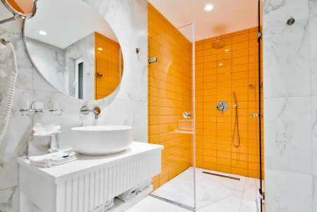 HOLM Boutique &Spa - IK Collection - 9