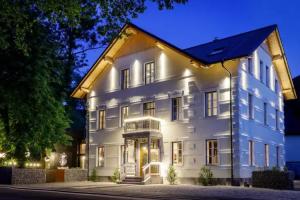 Sunrose 7 - Heritage Boutique Hotel, Bohinjsko Jezero