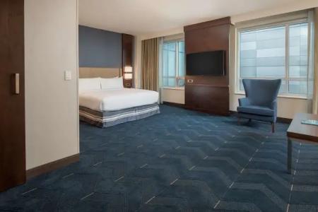 Embassy Suites By Hilton Seattle Downtown Pioneer Square - 3